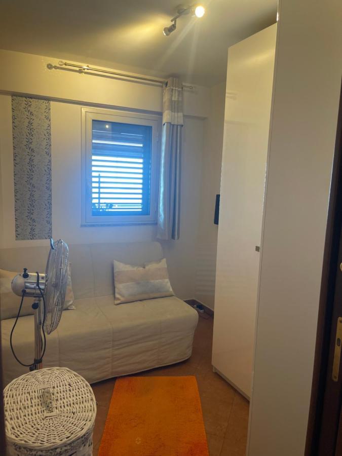 Apartamento Casa Vacanze Cuzari Letojanni Exterior foto
